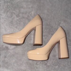 Jessica Simpson Pumps